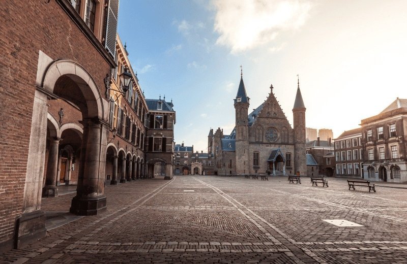 Binnenhof und Rittersaal