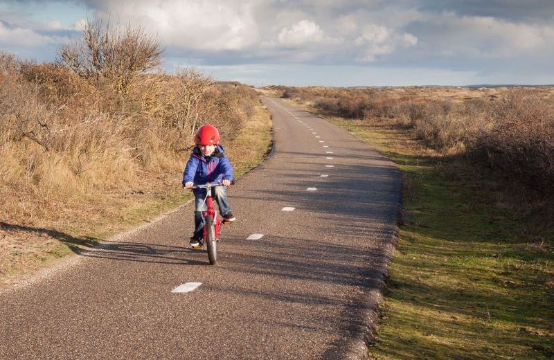 Radtour beim Familienurlaub Holland am Meer
